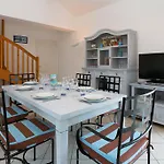 Madame Le Domaine De Vertmarines Aparthotel 3*