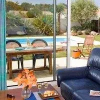 Madame Le Domaine De Vertmarines Aparthotel