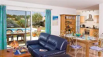 Madame Le Domaine De Vertmarines 3* Saint-Jean-de-Monts