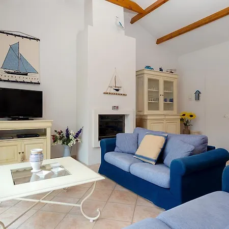 Aparthotel Madame Le Domaine De Vertmarines