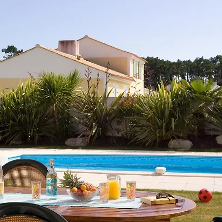 Aparthotel Madame Le Domaine De Vertmarines