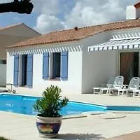 Madame Le Domaine De Vertmarines 3* סן ז'אן דה מון