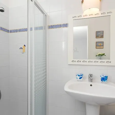 מלון דירות Madame Le Domaine De Vertmarines 3*