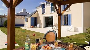 Madame Le Domaine De Vertmarines 3* סן ז'אן דה מון