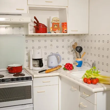 Madame Le Domaine De Vertmarines 3* סן ז'אן דה מון