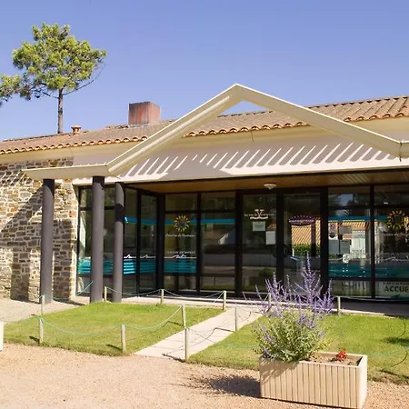 Madame Le Domaine De Vertmarines סן ז'אן דה מון