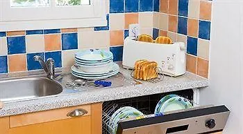 Apartahotel Madame Le Domaine De Vertmarines 3*