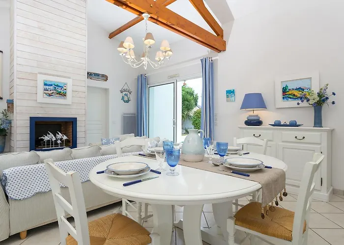 Madame Le Domaine De Vertmarines Saint-Jean-de-Monts