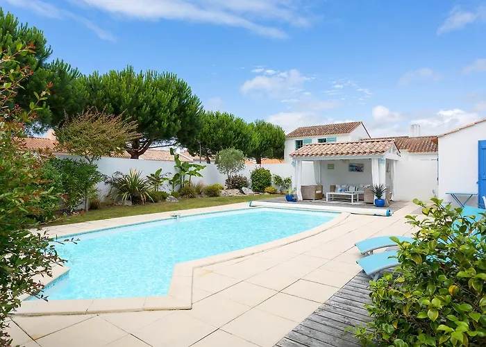 Madame Le Domaine De Vertmarines 3*