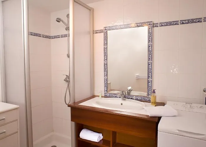 Apartahotel Madame Le Domaine De Vertmarines