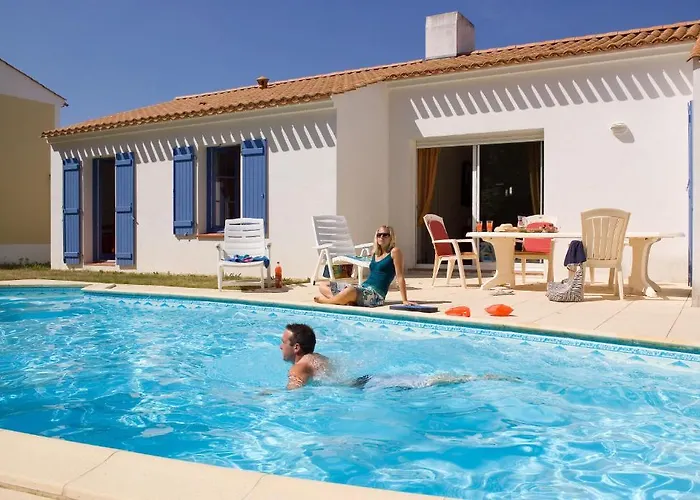 Madame Le Domaine De Vertmarines Apartahotel Saint-Jean-de-Monts