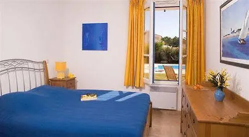 Madame Le Domaine De Vertmarines 3*